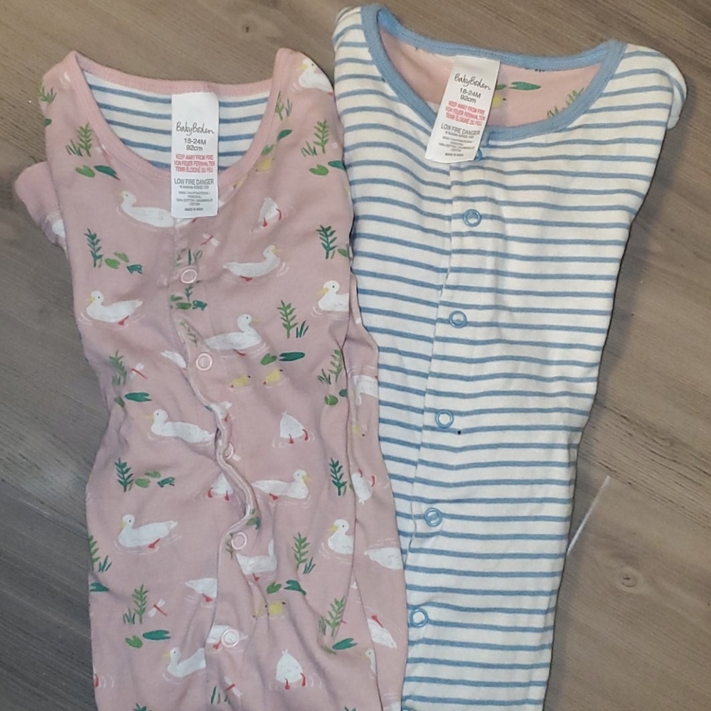 Baby boden pjs onesie jumpsuits set of 2